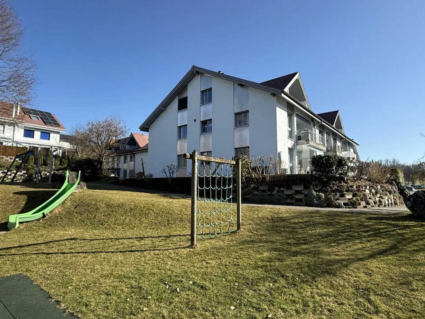 Investment package in a sought-after location in Wolhusen - Three 2½-room apartments for sale - Photo 8 of 11