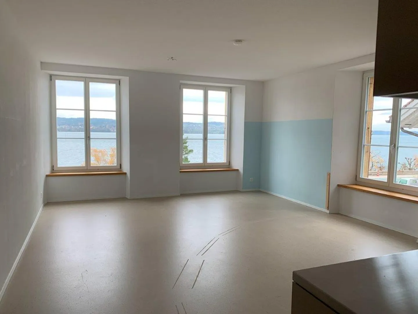 Spazi per uffici luminosi sul lago di Bienne, ideali anche come studi professionali - Foto 5 di 15