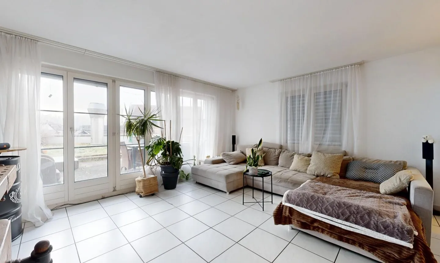 Maisonette spacieuse avec terrasse - Photo 2 sur 11