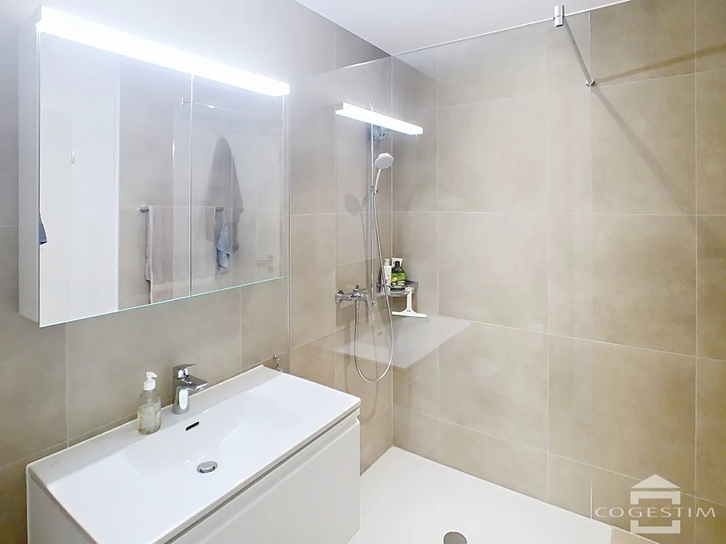 Appartamento 2.5 stanze - Foto 4 di 7