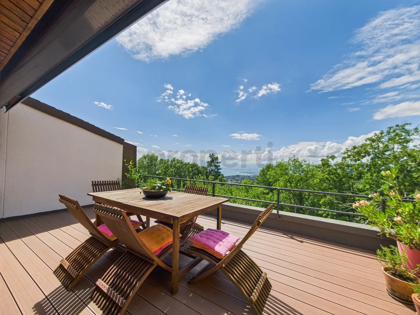 Bella casa a schiera con vista sul lago - Belmont-sur-Lausanne - Foto 1 di 13