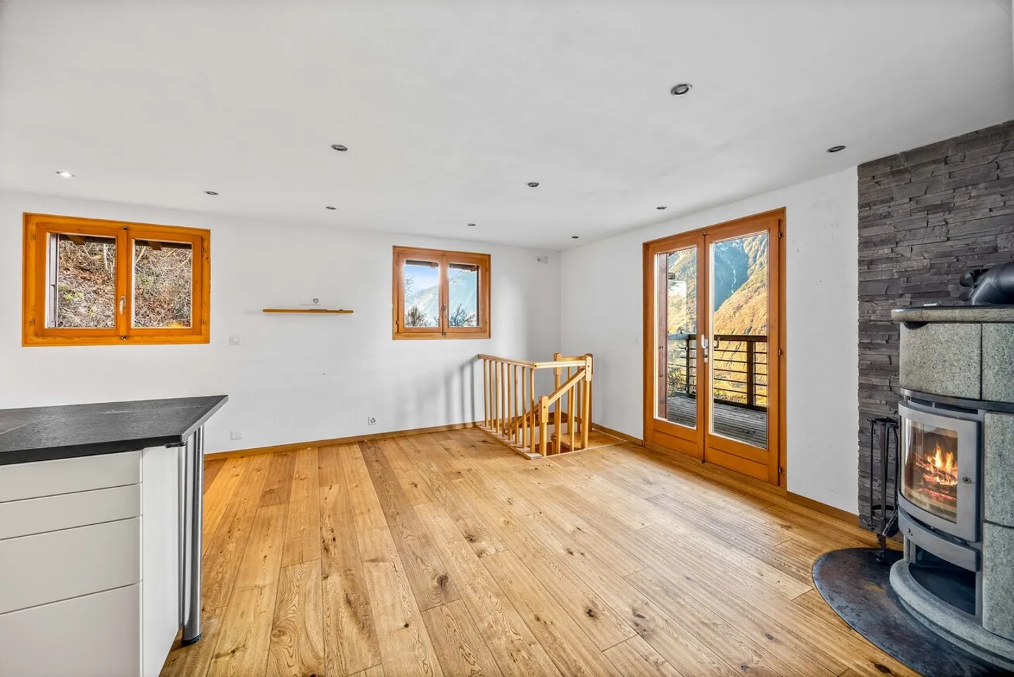 5-room house with spectacular views and dominant location! - Photo 9 of 27