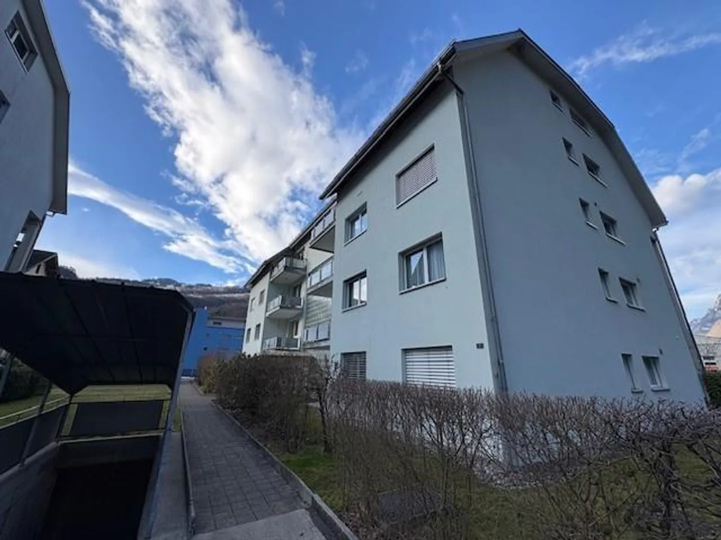 Appartement lumineux 4.5 pièces - Photo 3 sur 14