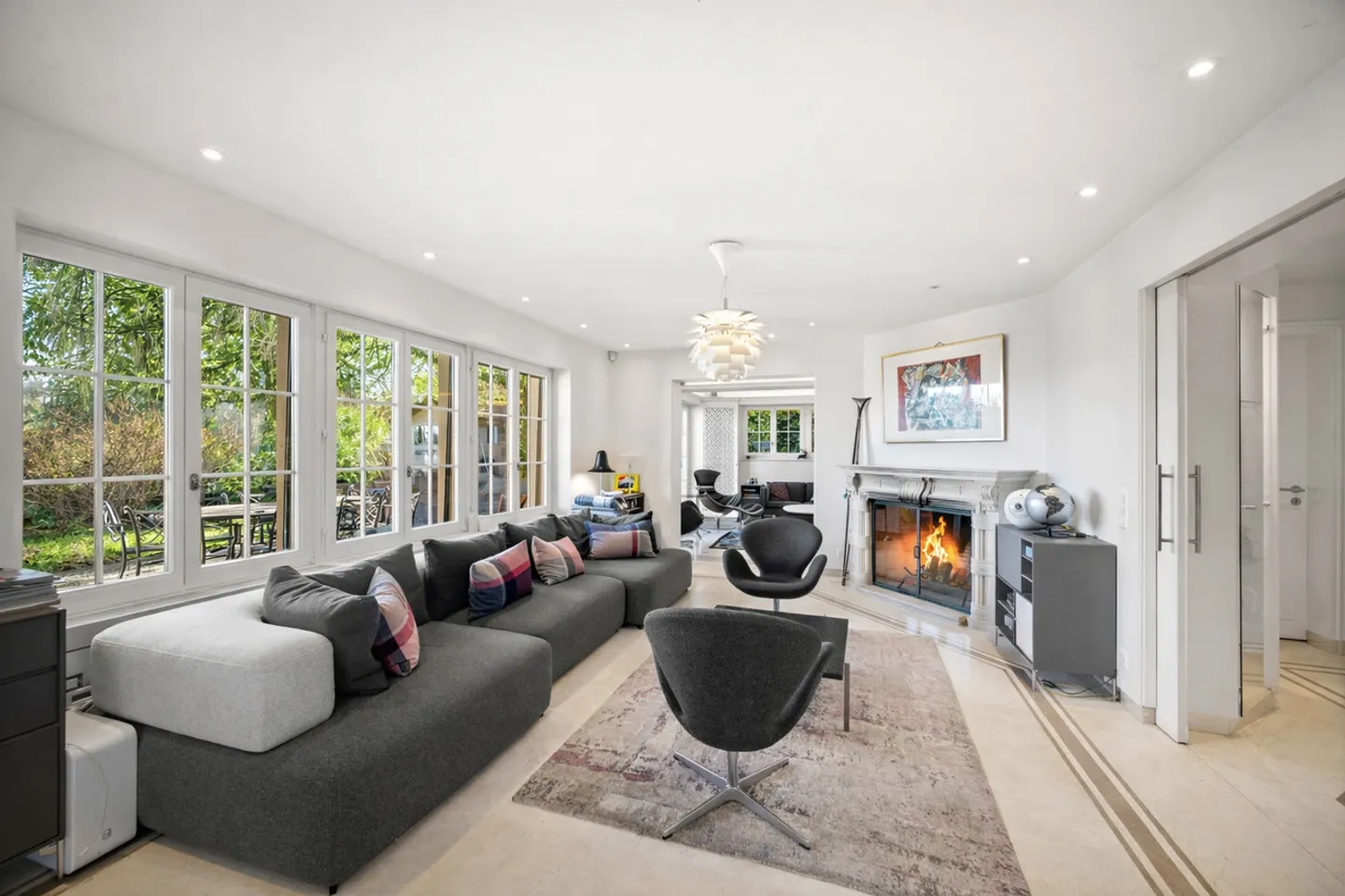 Charmante Villa mit Seeblick - Foto 4 von 24