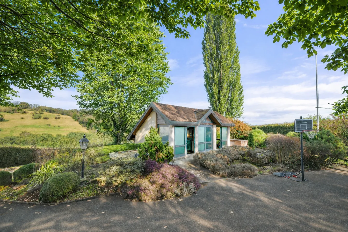 Charmante Villa mit Seeblick - Foto 23 von 24