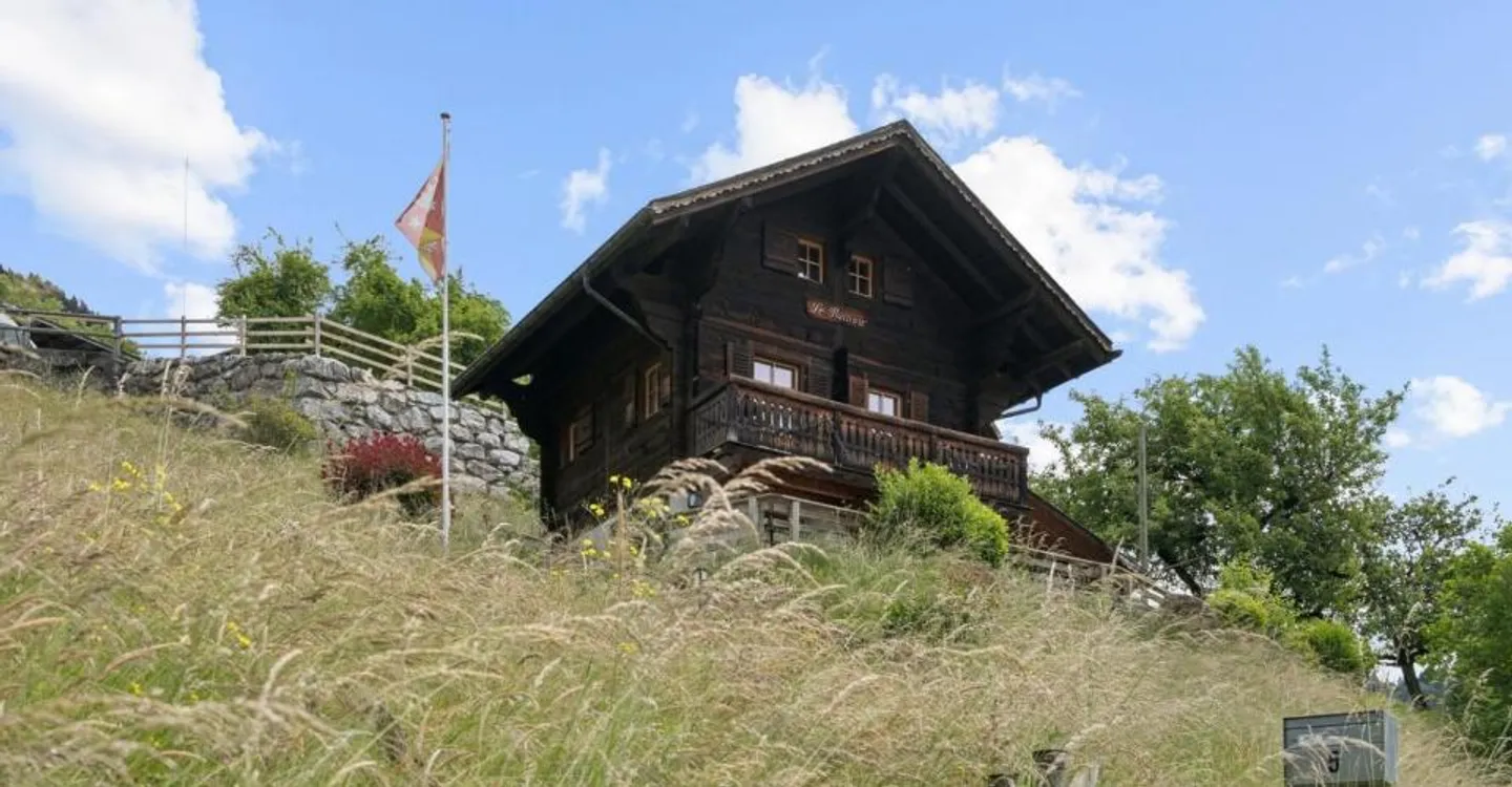 Chalet di Montagna Autentico nel Cuore delle Alpi Vaud - Foto 1 di 13