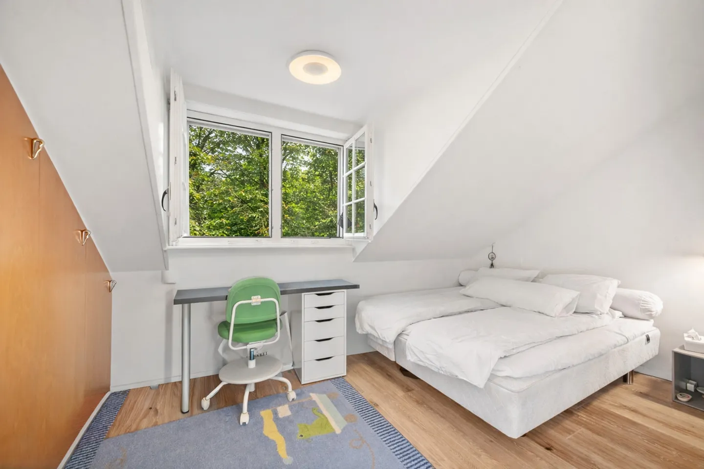 Charmante Villa mit Seeblick - Foto 14 von 24