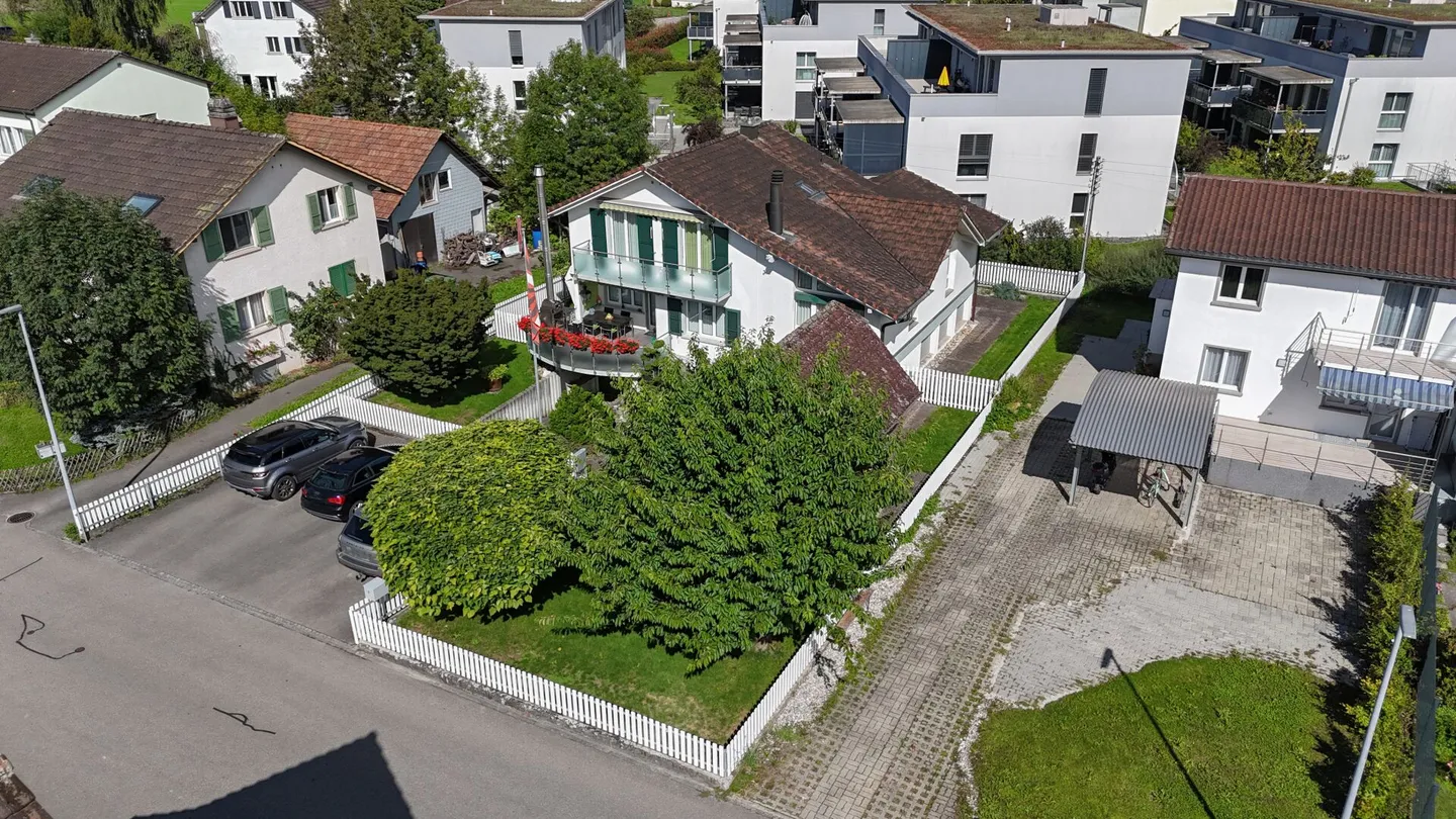 Vivere & Rilassarsi: Ampia Casa Unifamiliare con Oasi di Benessere - Foto 28 di 31