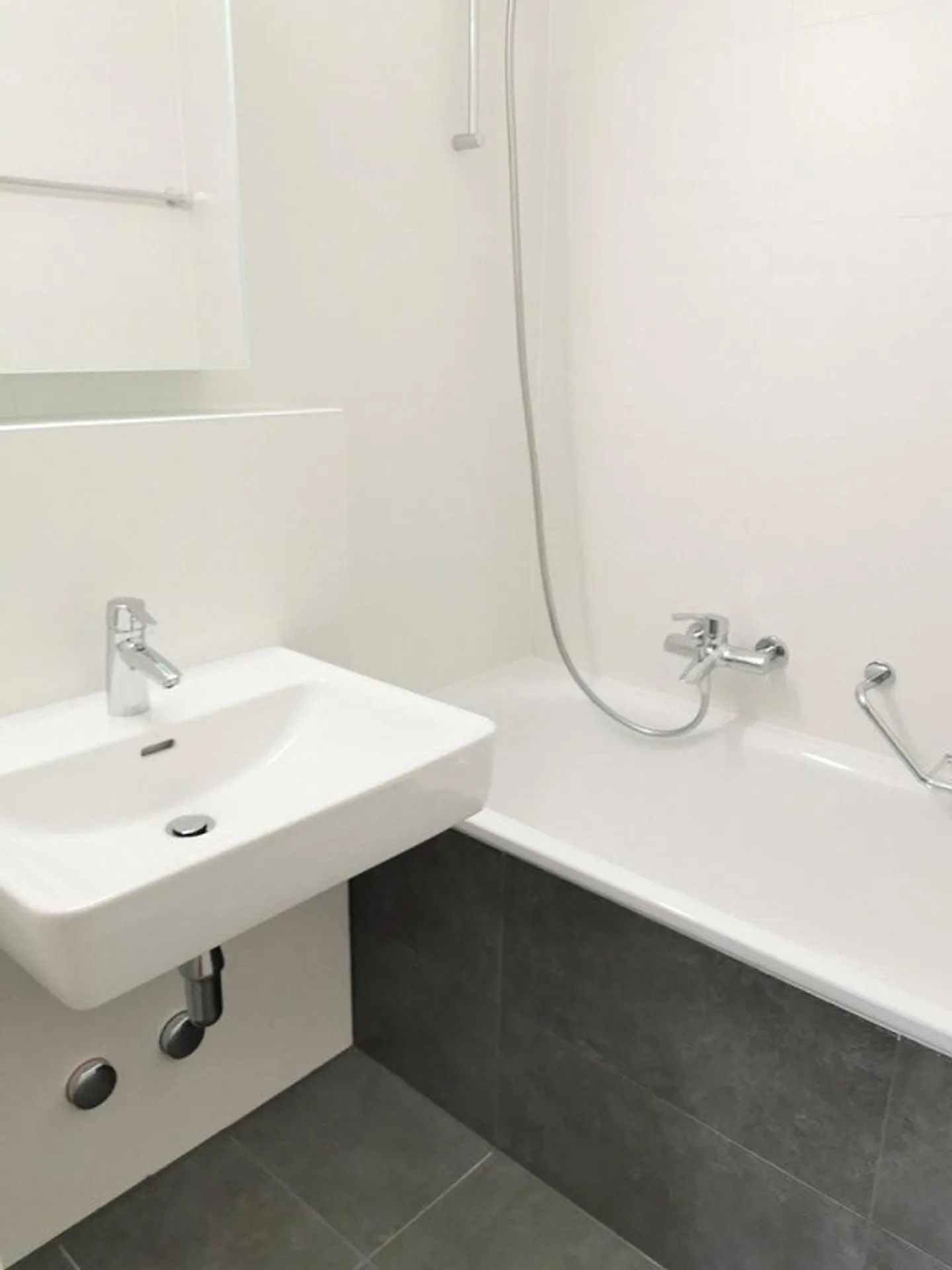 Bel appartement près de toutes les commodités - Photo 7 sur 10