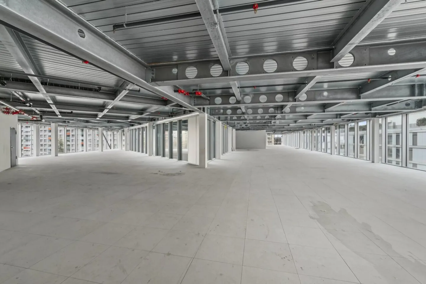 Bieten Sie Ihrem Unternehmen einen innovativen und flexiblen Raum - Foto 10 von 12