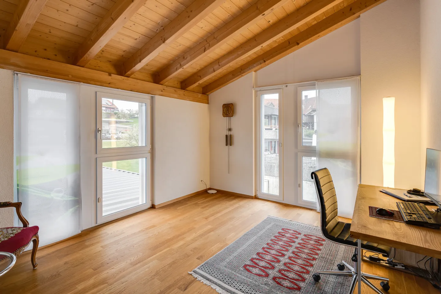 Casa unifamiliare esclusiva con vista lontana da sogno - Foto 5 di 18