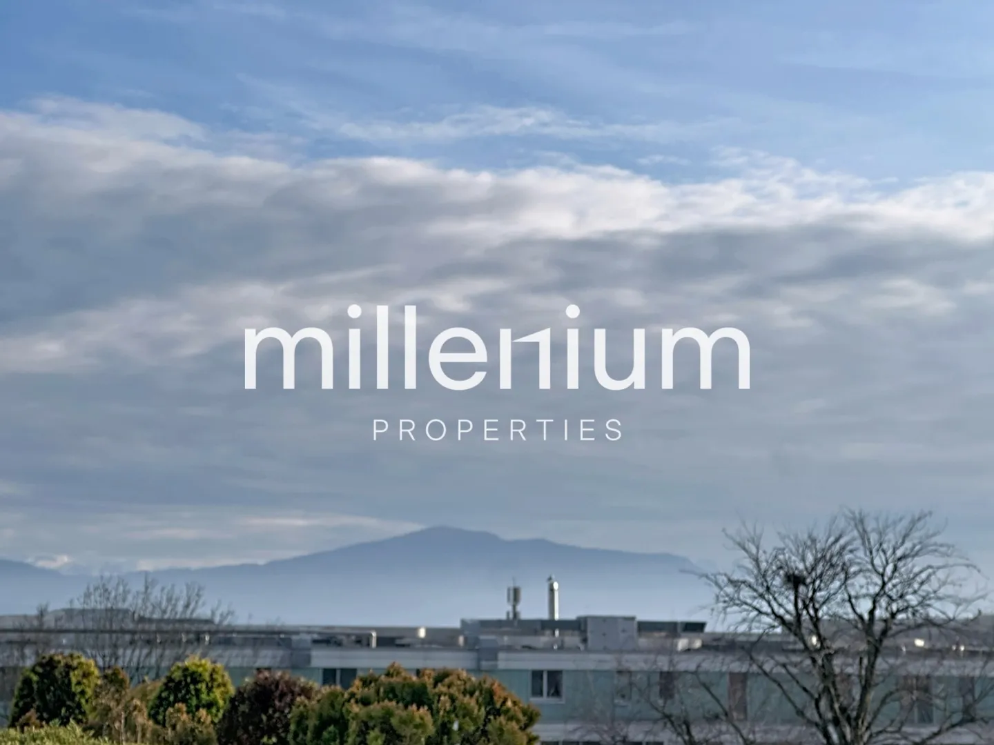 Large apartment with terrace in Nyon. - Photo 9 of 9