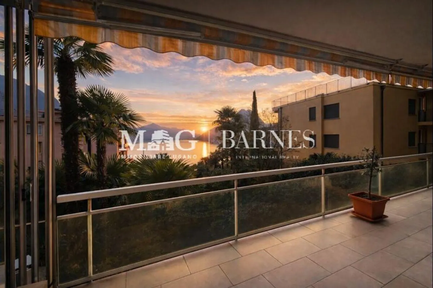 Lakeside Apartment in Lugano - Photo 4 of 6