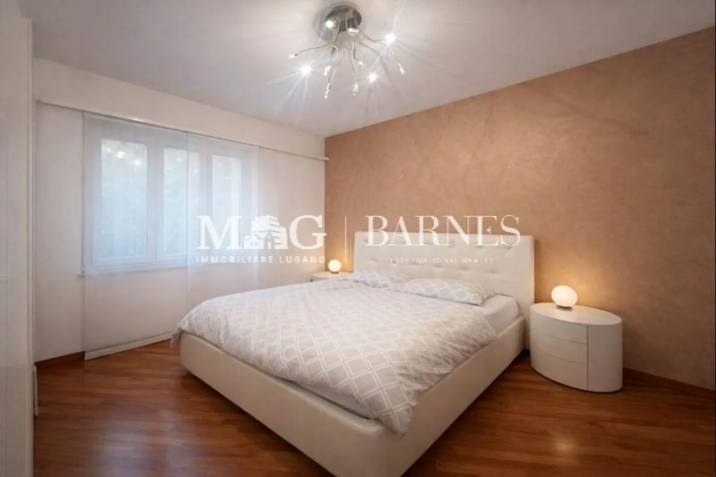 Lakeside Apartment in Lugano - Photo 6 of 6