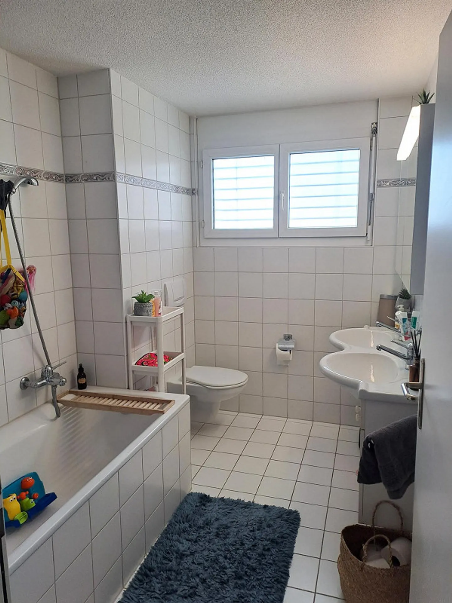Helle 4.5 Zimmerwohnung - Foto 2 von 8
