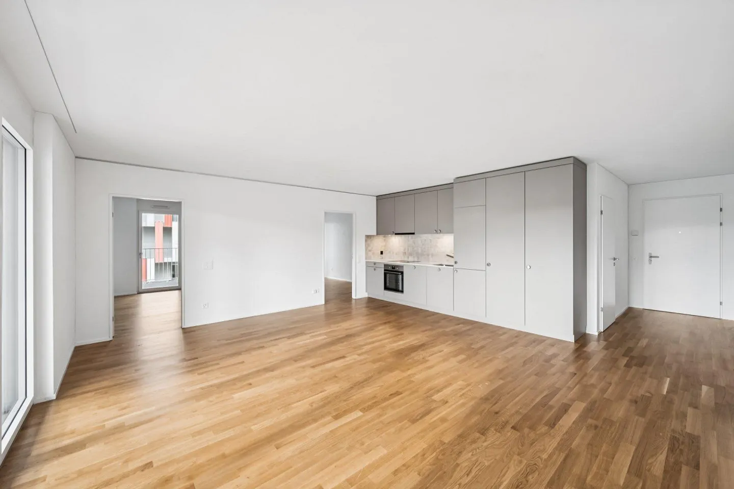 Modernes Apartment in Muttenz - Foto 2 von 9