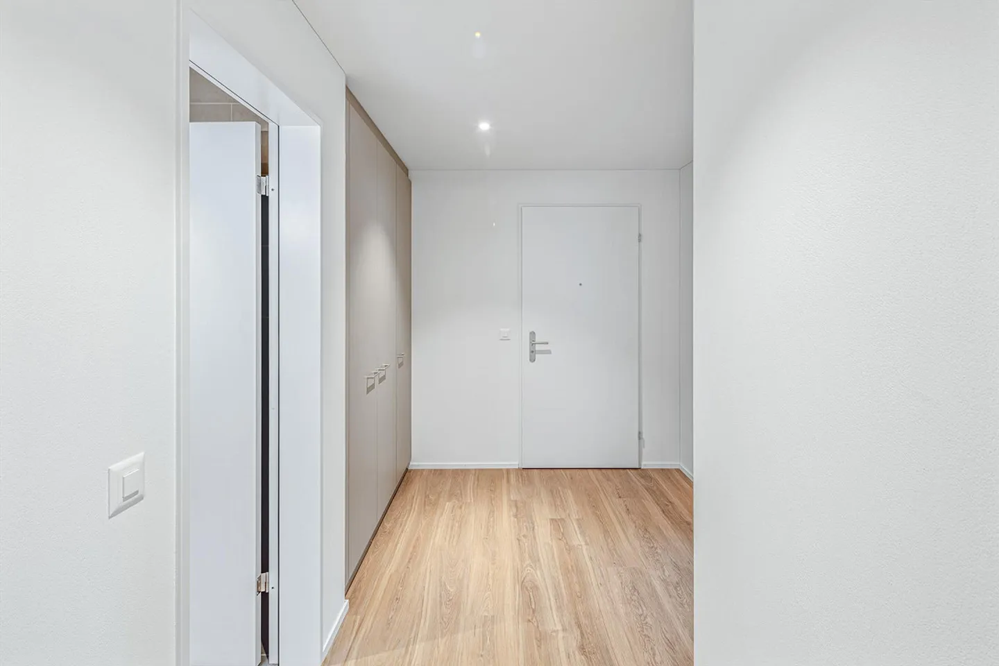 Stilvolle 4½-Zimmerwohnung - Foto 8 von 10
