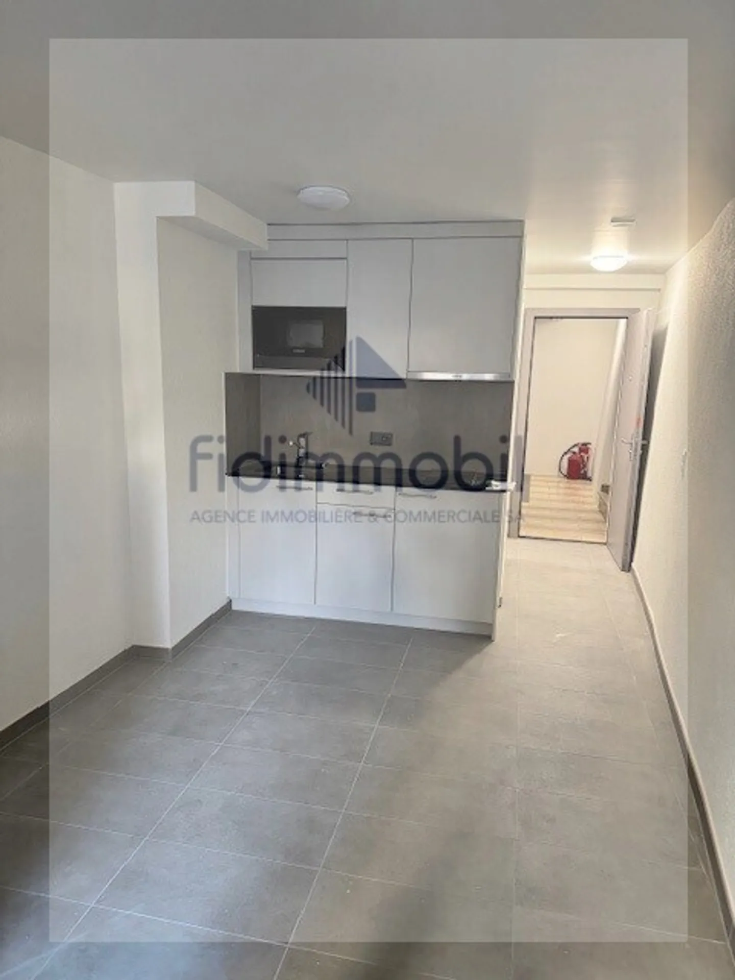 Wunderschönes Studio zur Miete im Stadtzentrum von Neuchâtel - Foto 1 von 3