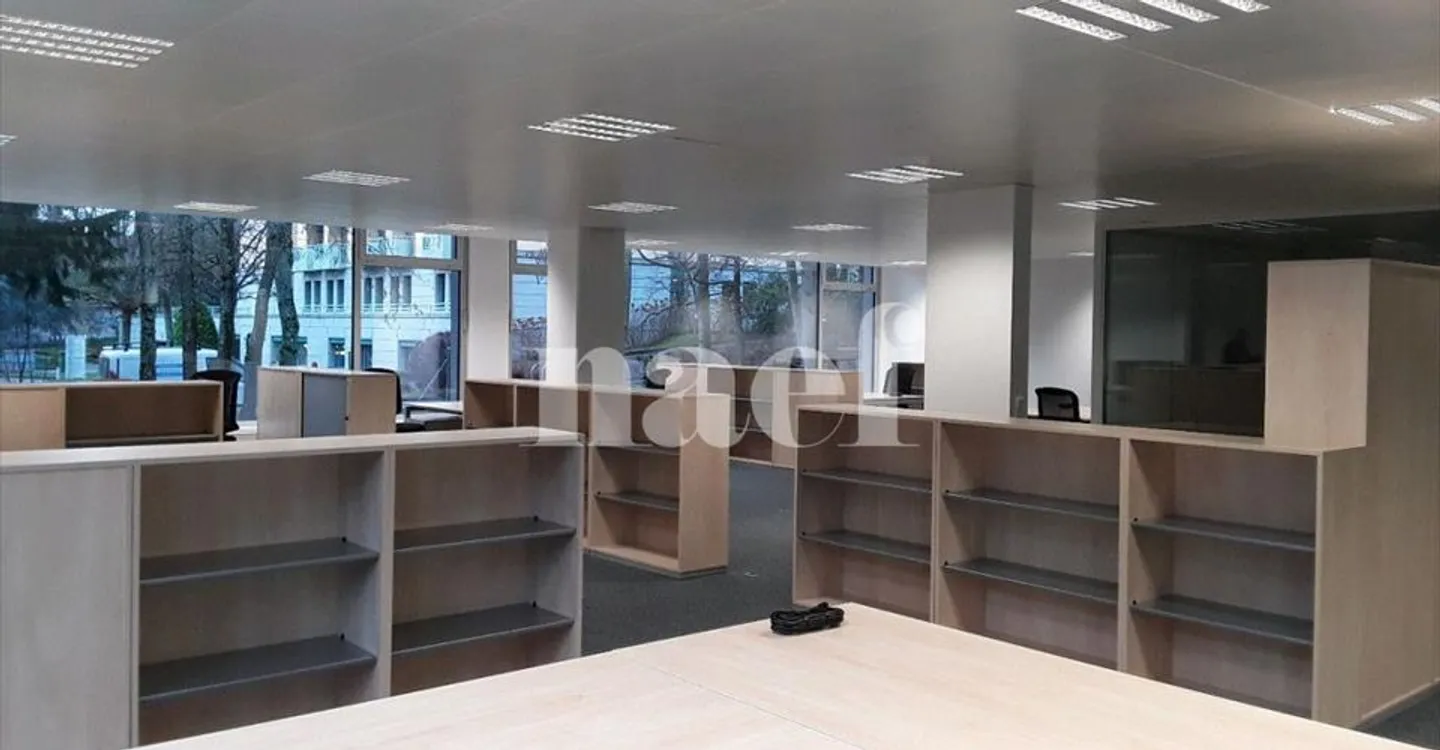 Bureau à louer - Photo 6 sur 7