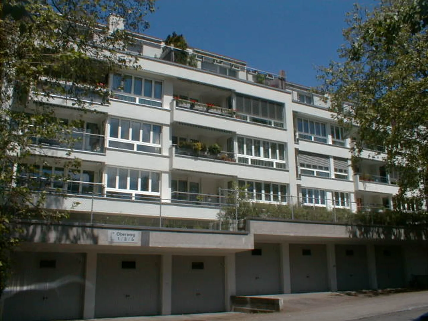 Penthouse for rent - Photo 2 of 5