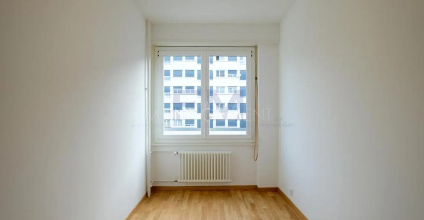 Servette, Avenue de Luserna, 4 rooms on the 3rd floor, approx. 65m2 - Photo 3 of 10