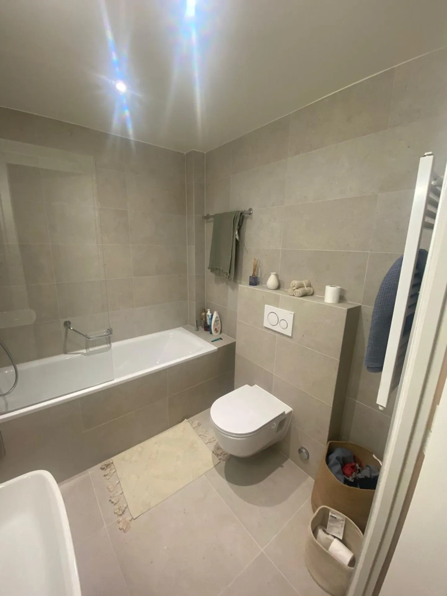 Magnificent 3-room apartment with balcony located in Plainpalais - Photo 5 of 6