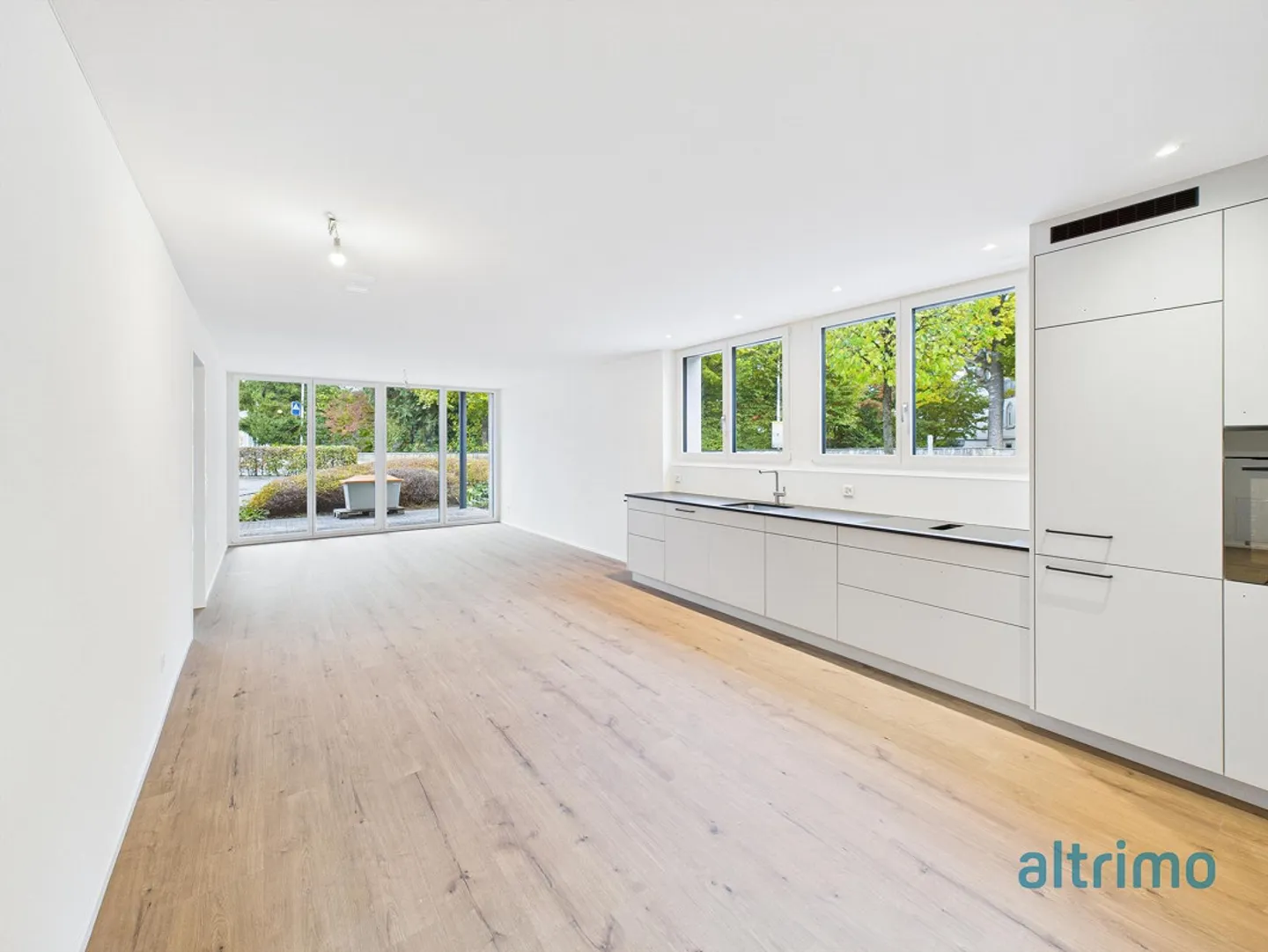 Neue 2.5-Zimmer-Wohnung in zentraler Lage - ideal als Alterssitz! - Foto 1 von 8
