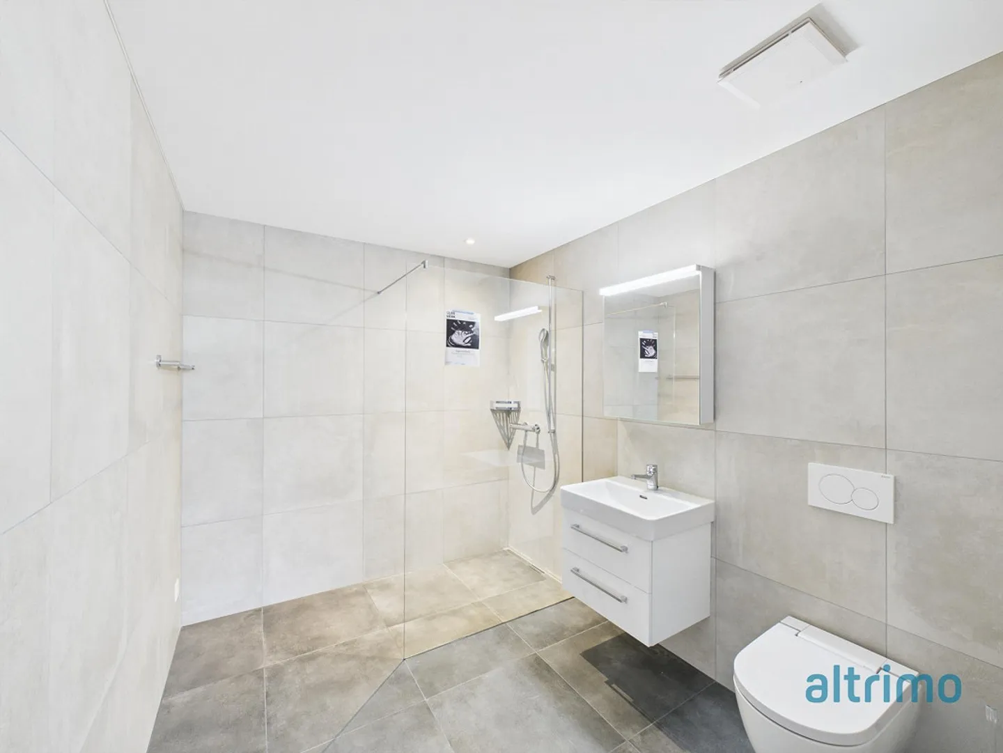 Neue 2.5-Zimmer-Wohnung in zentraler Lage - ideal als Alterssitz! - Foto 6 von 8