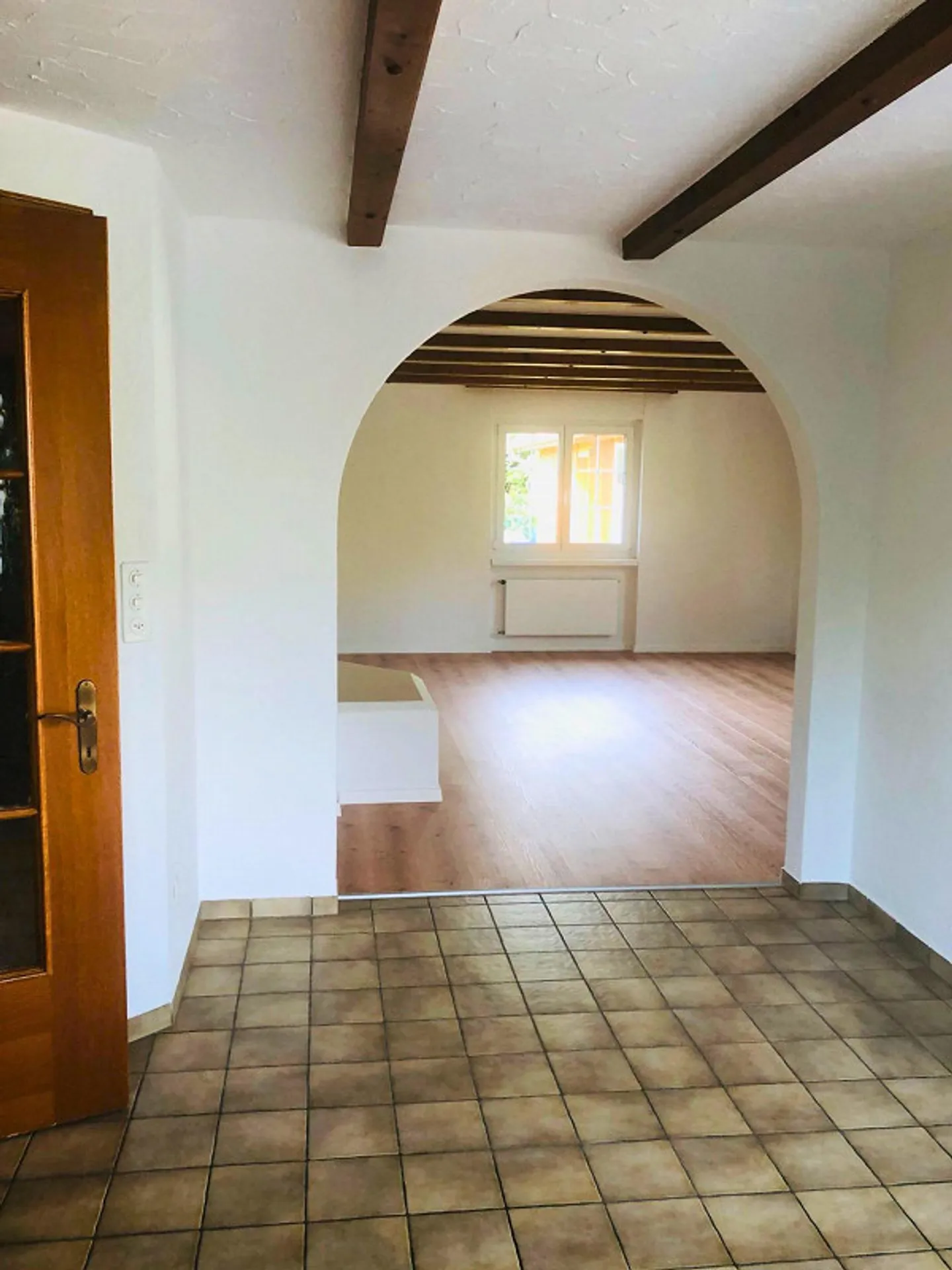 Maison jumelée de 5,5 pièces adaptée aux familles à louer - Photo 7 sur 10