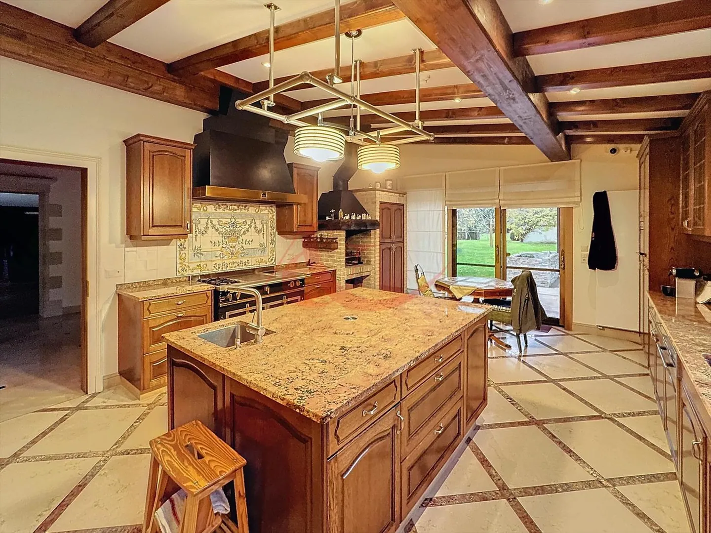 Casa eccezionale nel cuore di un parco lussureggiante - Foto 4 di 7
