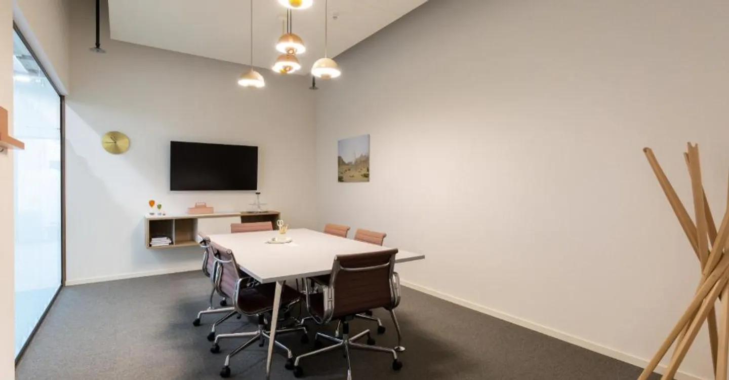 Spazio ufficio per 3 in Spaces Ambassador House - Foto 6 di 8