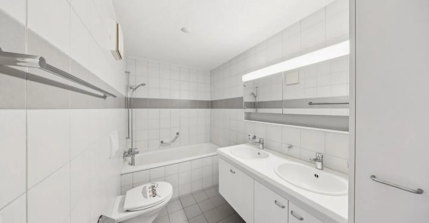 Charming Attic Apartment - Get 1 Month Free! - Photo 5 of 8