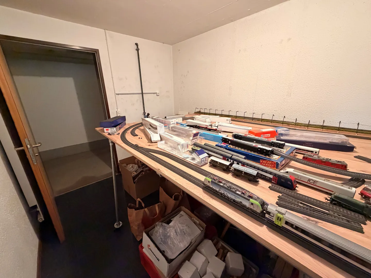 Kreativer Bastelraum - Foto 4 von 4