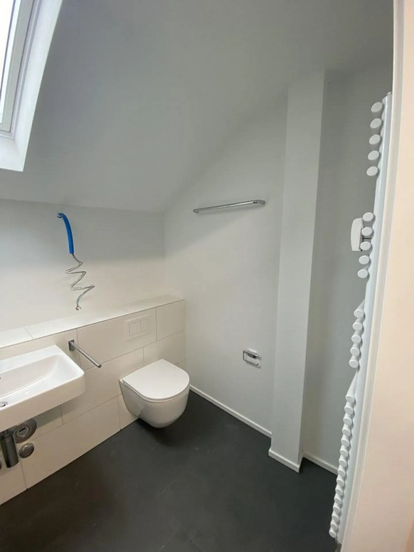 Mansardenzimmer in Pratteln zu vermieten - Foto 4 von 4