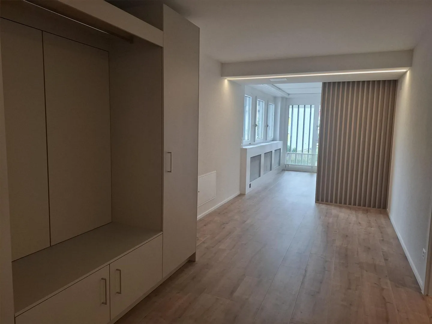 Modern 2.5 Room Apartment - First Occupancy After Complete Renovation - Photo 7 of 10
