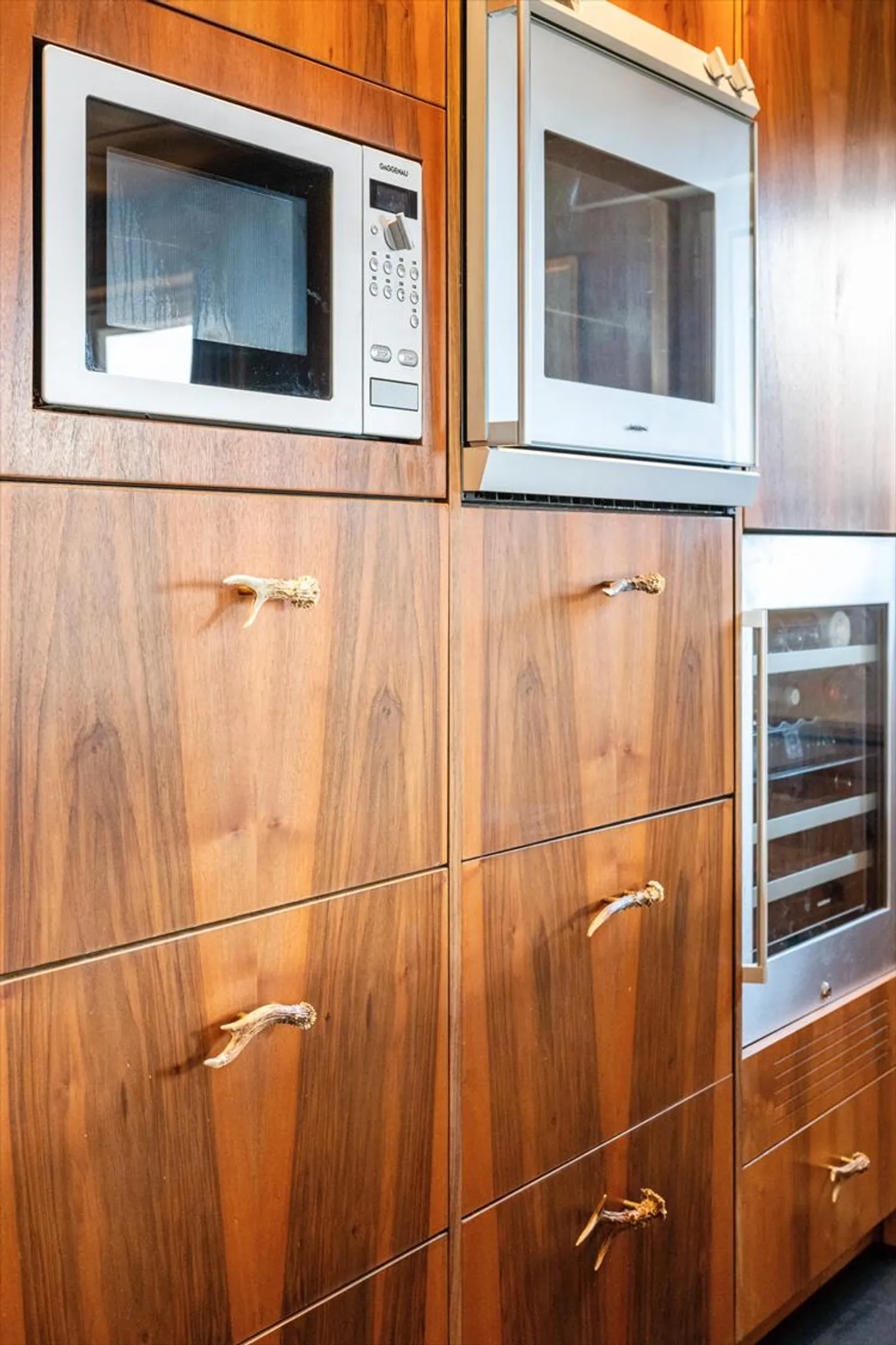 CRANS-MONTANA TSARBOUYE - Bright 4.5-room apartment next to the Jack Nicklaus Golf and the Chemin des Lanternes - Photo 7 of 21