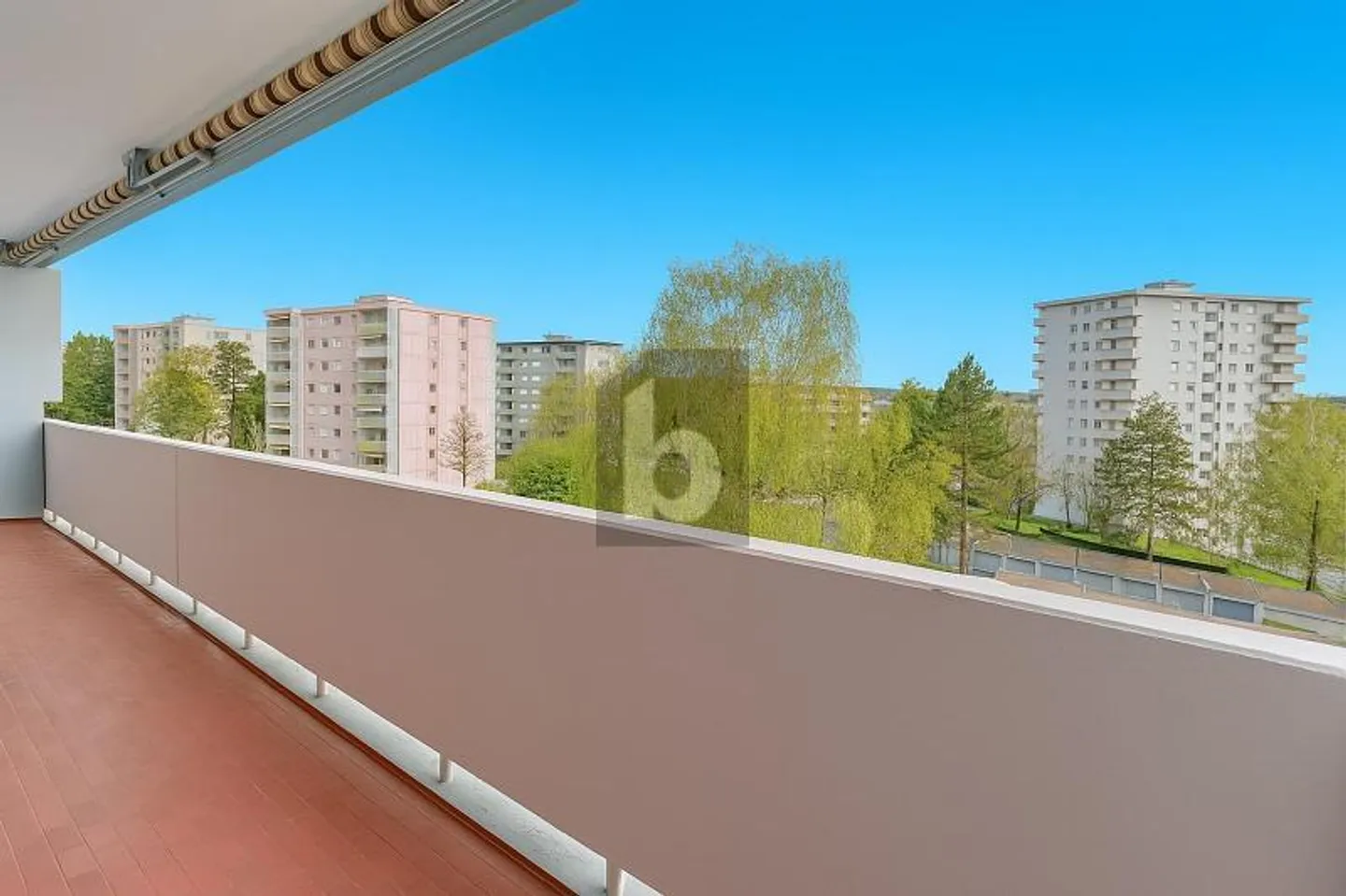 ENTIÈREMENT RÉNOVÉ À FRIBOURG - Foto 1 di 6