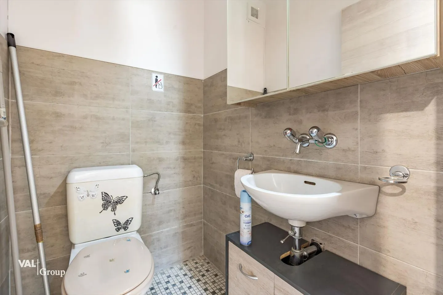 Ideal für Investoren - 3,5 Zimmer renoviert, vermietet - Foto 8 von 9