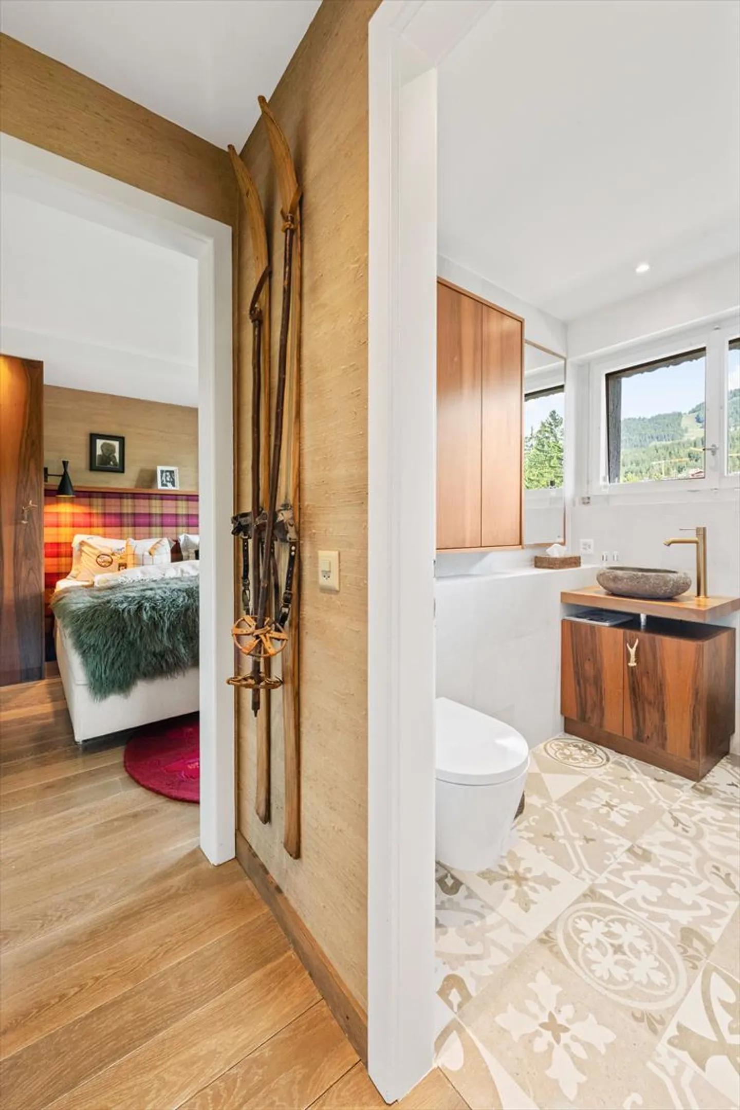 CRANS-MONTANA TSARBOUYE - Bright 4.5-room apartment next to the Jack Nicklaus Golf and the Chemin des Lanternes - Photo 13 of 21