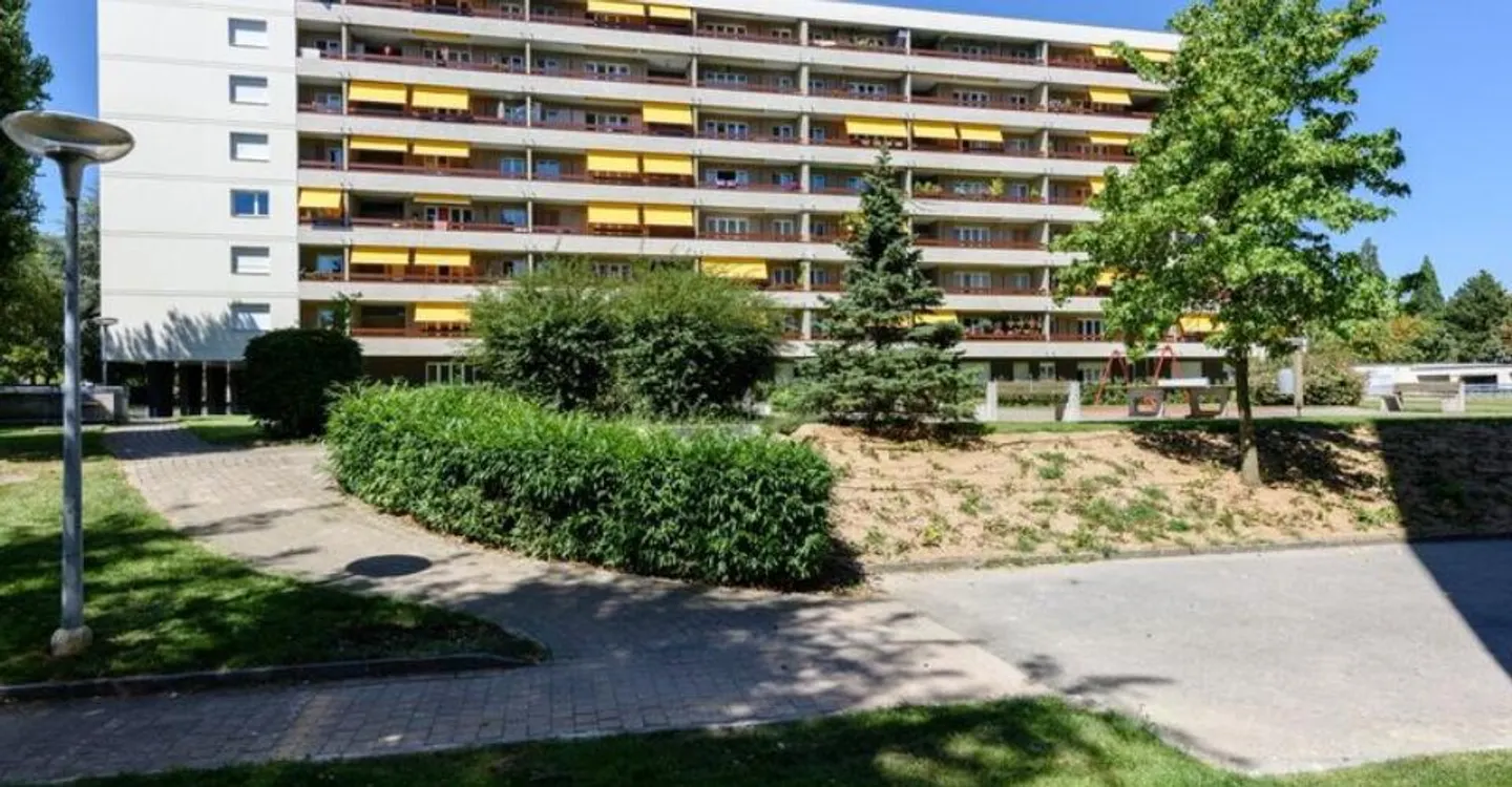 Place de Parc Intérieure à Louer - Photo 1 sur 1