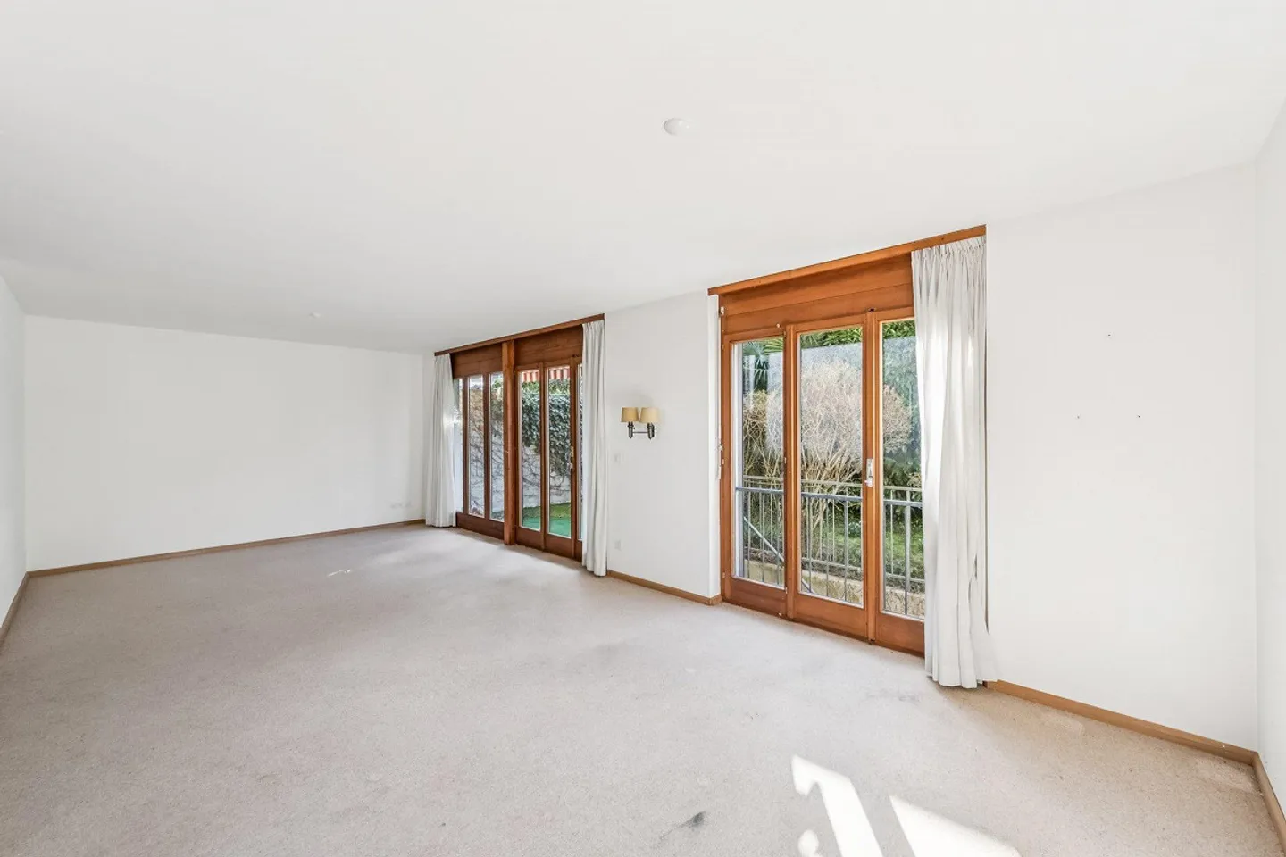 Casa bifamiliare ad Allschwil – Spazio per la vita - Foto 3 di 16