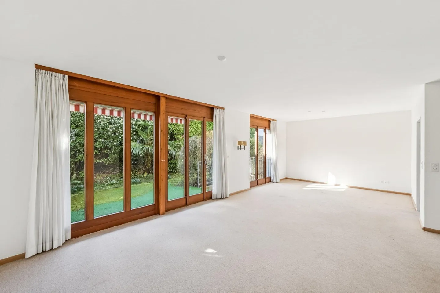 Casa bifamiliare ad Allschwil – Spazio per la vita - Foto 2 di 16