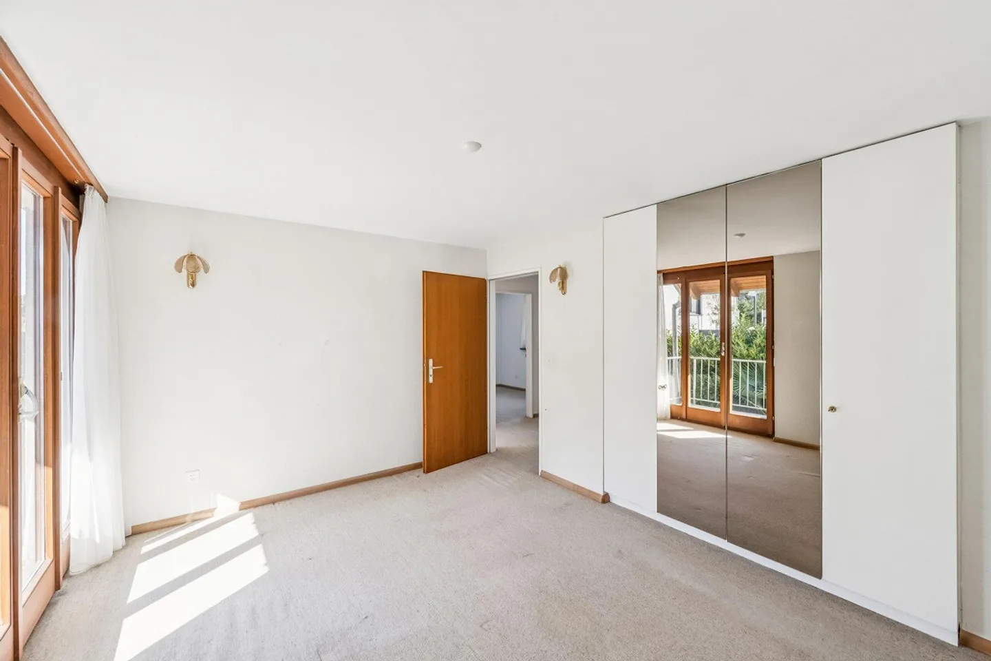 Casa bifamiliare ad Allschwil – Spazio per la vita - Foto 10 di 16