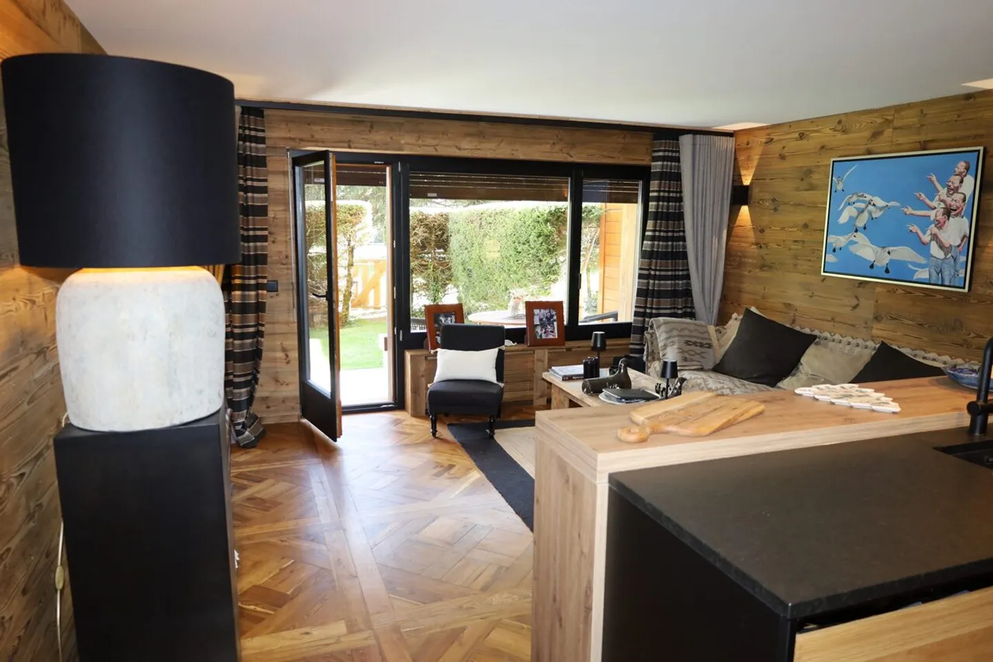 Charmant Appartement de Jardin à Crans - Photo 2 sur 17