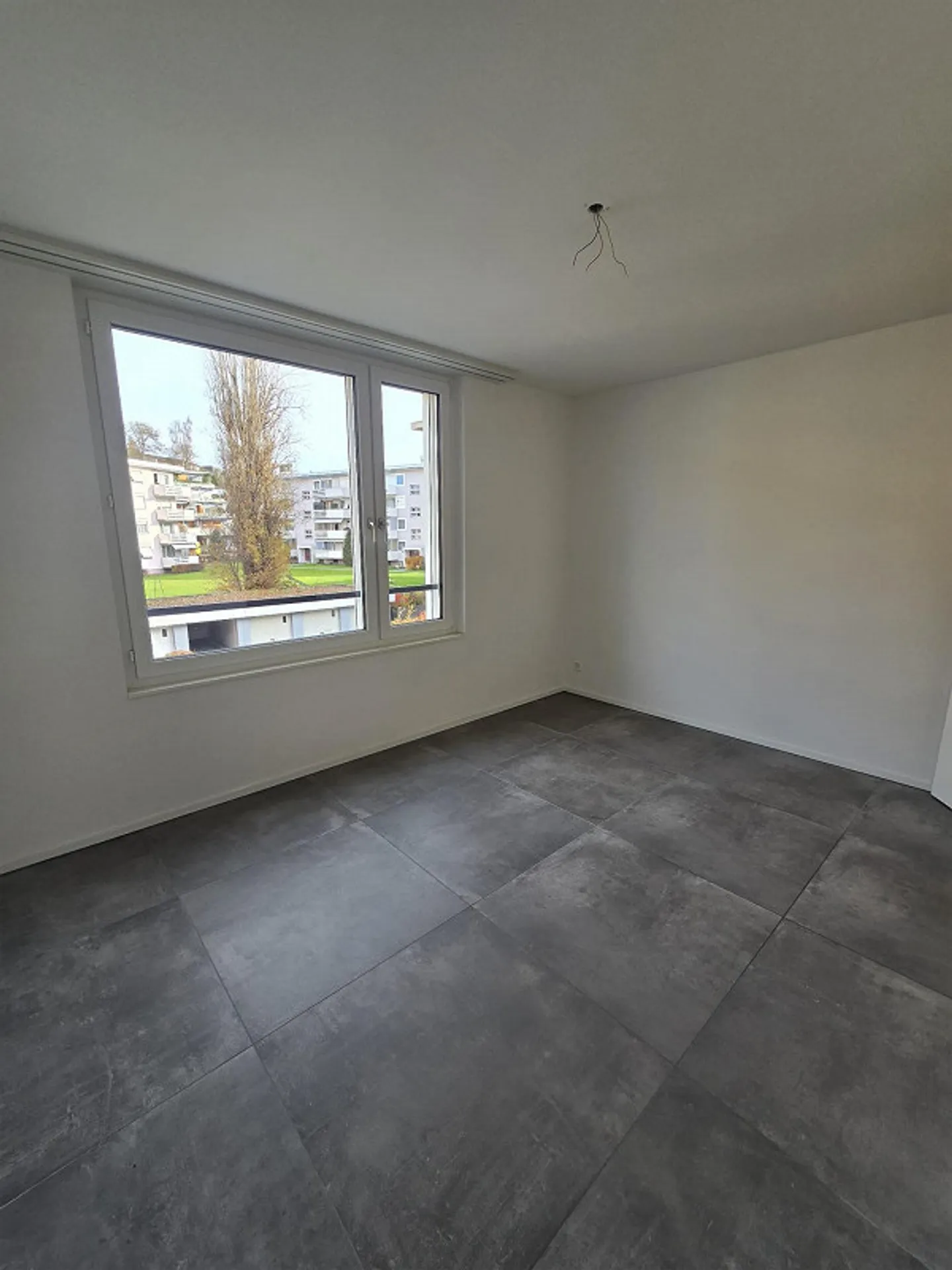 Appartamento di 4,5 stanze in standard di proprietà - Foto 15 di 22