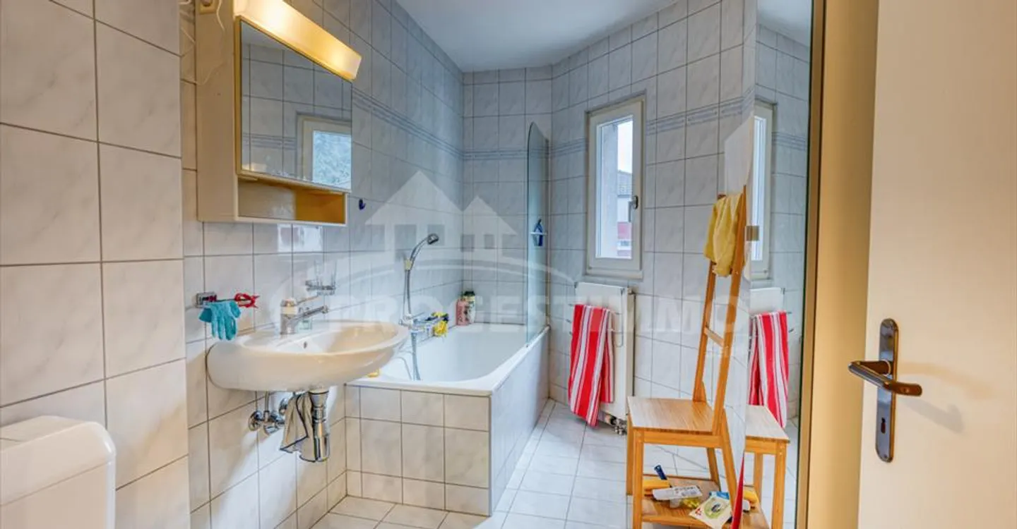 5,5-ZIMMER-VILLA ZU VERKAUFEN IM GUERCET - Foto 9 von 12