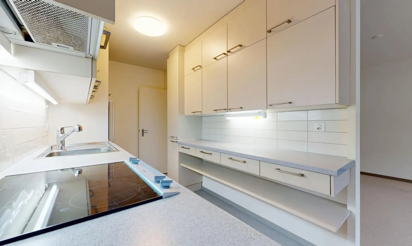 Appartement attrayant de 2,5 pièces dans un emplacement central - Photo 5 sur 11