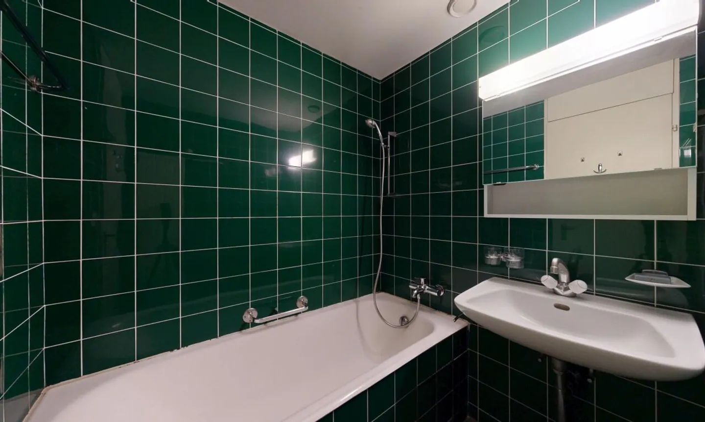 Appartement attrayant de 2,5 pièces dans un emplacement central - Photo 8 sur 11