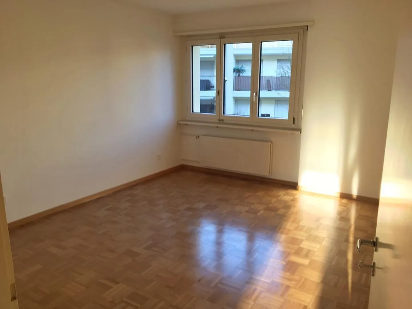 attraktive Wohnung an ruhiger Lage befristet bis 30.06.2027 - Foto 2 von 4