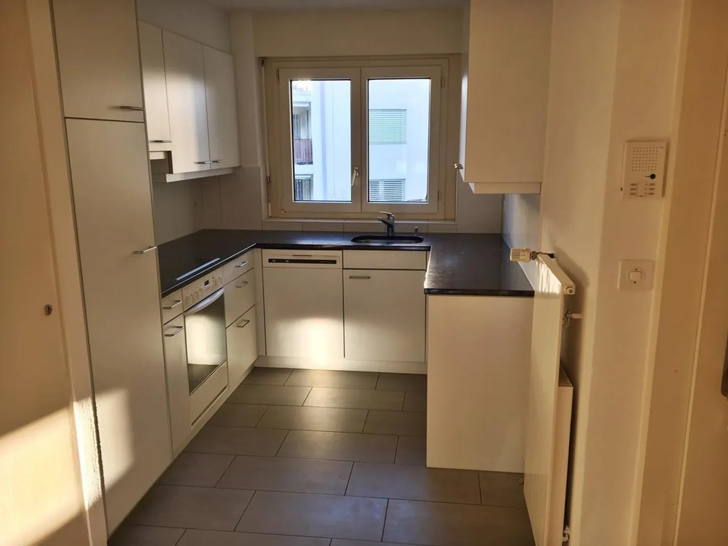 attraktive Wohnung an ruhiger Lage befristet bis 30.06.2027 - Foto 3 von 4